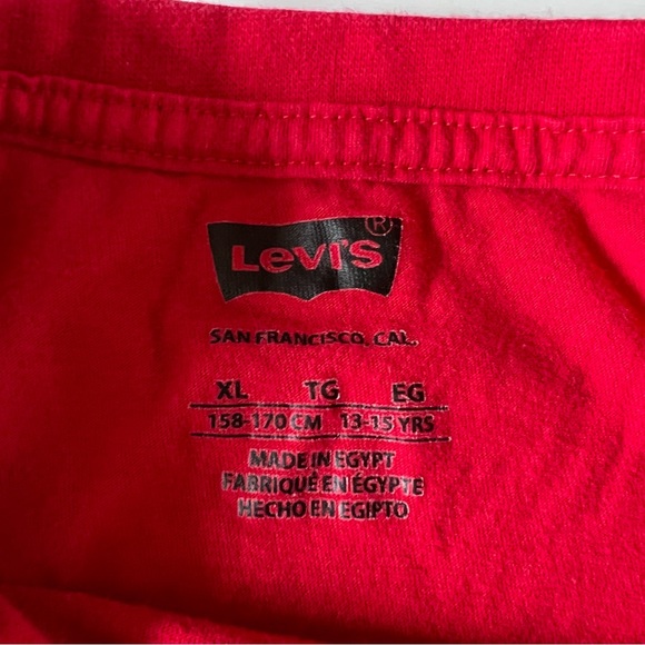 Levi's Size XL Red Green Camouflage Logo Shirt Top Tee - Picture 4 of 4